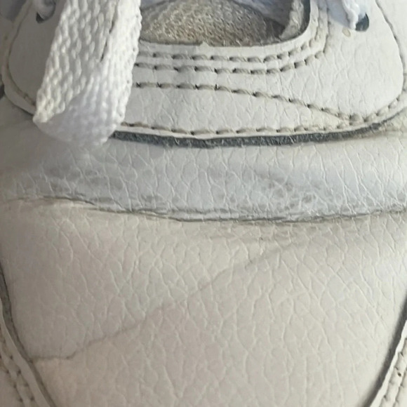 Nike White sneakers size 8.5 - Picture 12 of 16